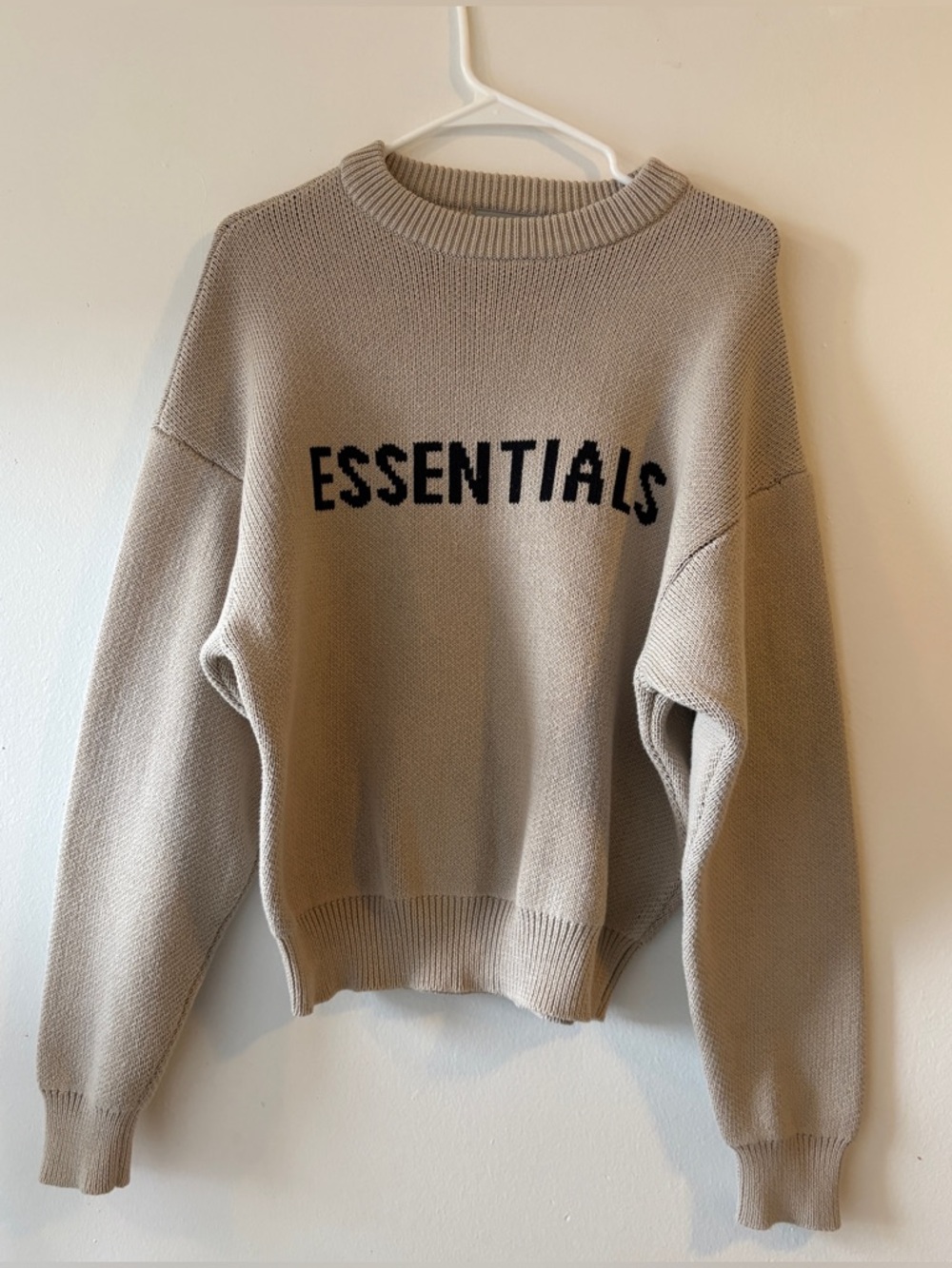 Essentials - Fear of God Graphic Print Pullover Sweater Large / 10 Beige Unisex - Picture 2 of 10
